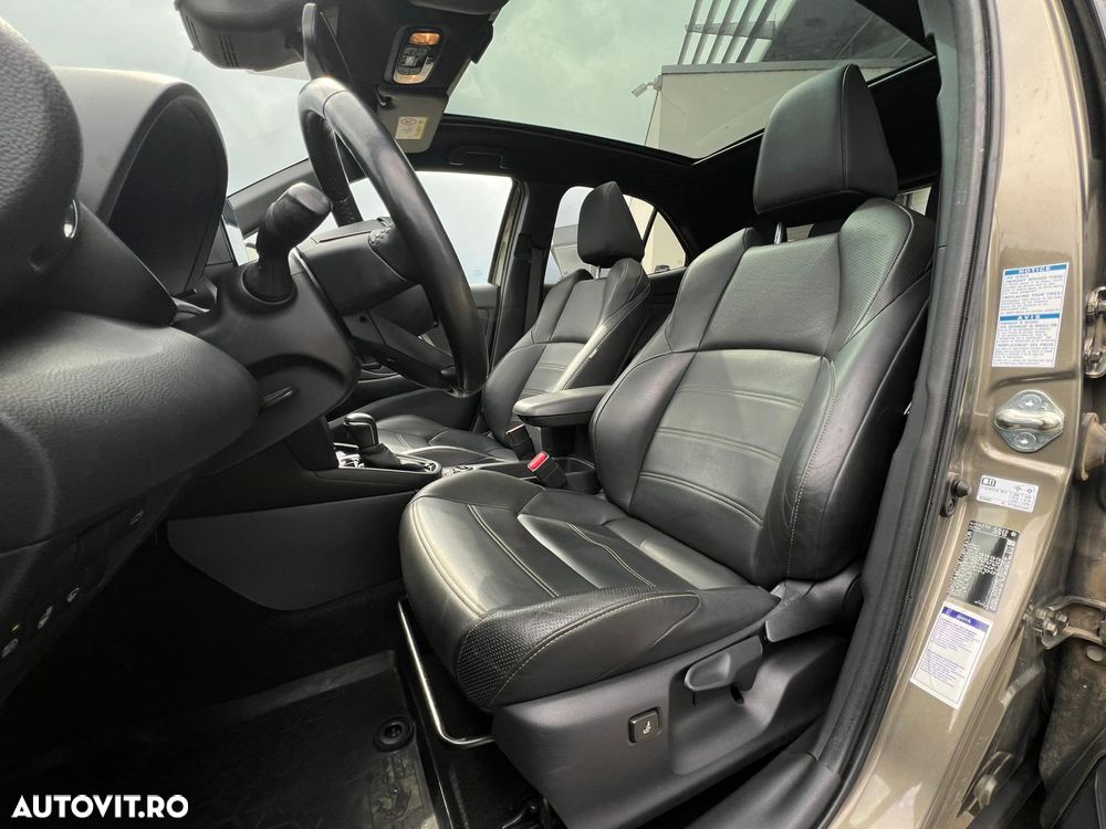 Toyota Yaris 1.5 VVT-i Premiere Edition - 13