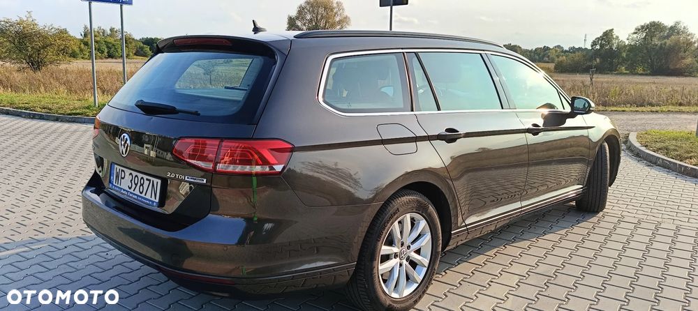 Volkswagen Passat Variant - 4