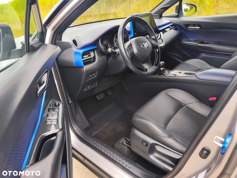 Toyota C-HR 1.8 Hybrid GPF Executive - 17