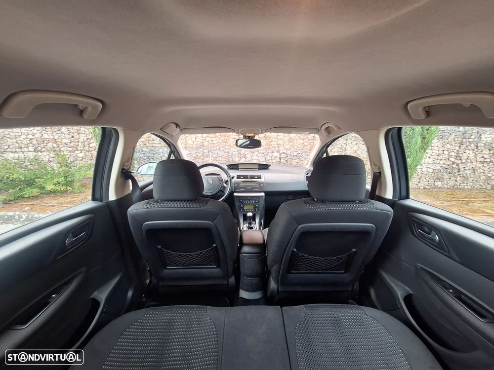 Citroën C4 1.6 HDi 110 SX Pack - 20