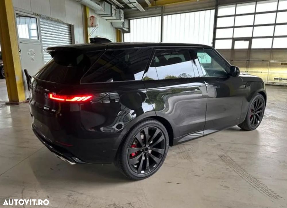 Land Rover Range Rover Sport 4.4 V8 P530 Autobiography - 2