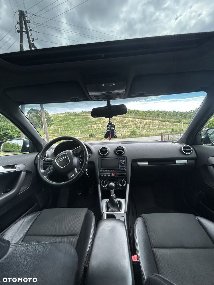 Audi A3 Sportback - 4