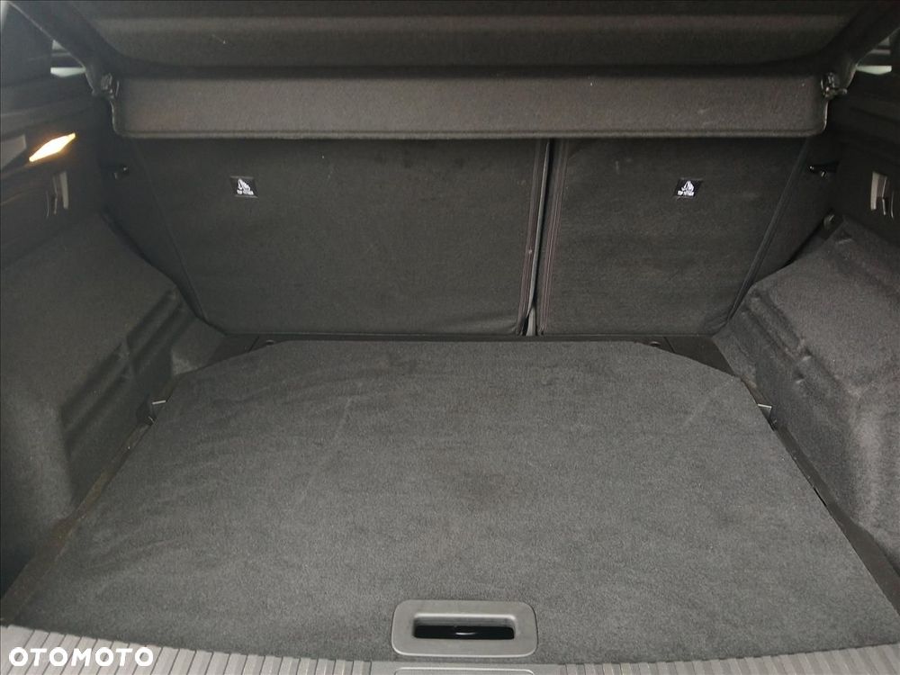 Renault Austral 1.3 TCe mHEV Evolution - 10