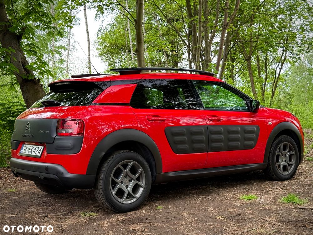 Citroën C4 Cactus 1.2 PureTech Shine S&S - 9