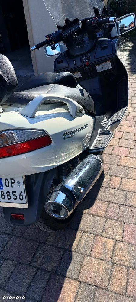 Suzuki Burgman - 5