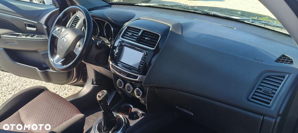 Mitsubishi ASX 1.6 2WD Diamant Edition - 34