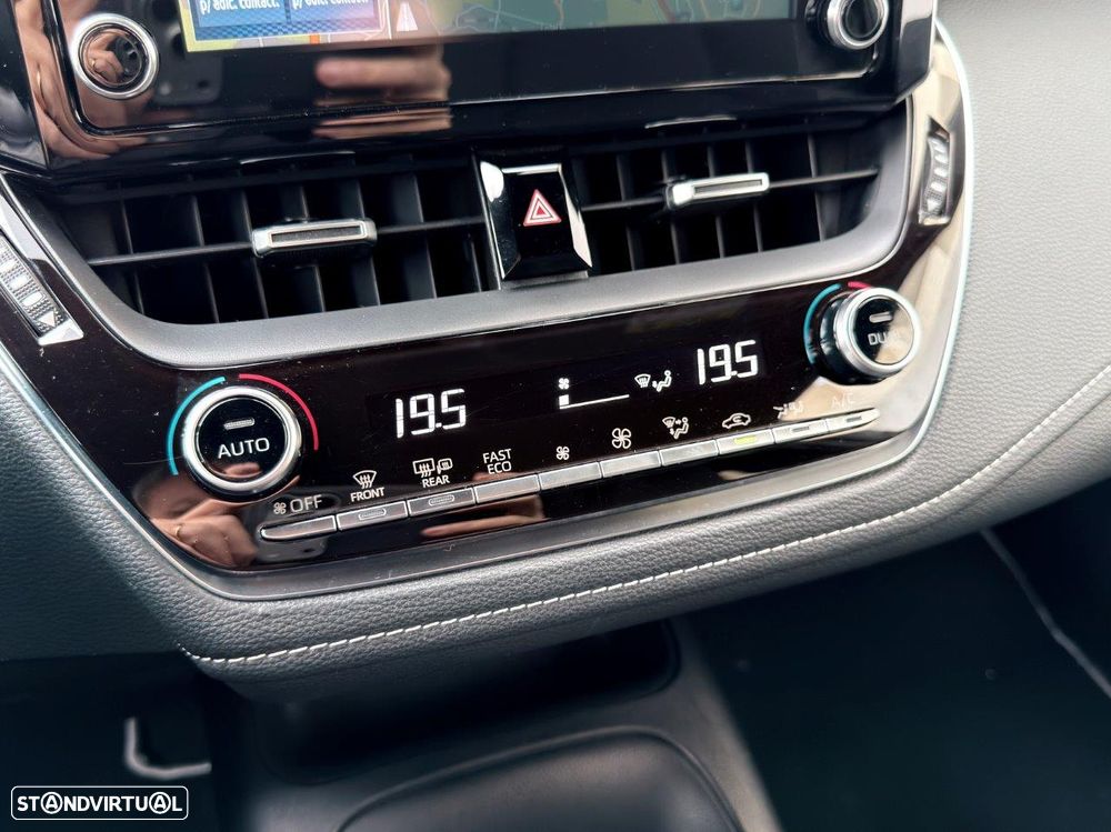 Toyota Corolla Touring Sports 1.8 Hybrid Comfort - 23