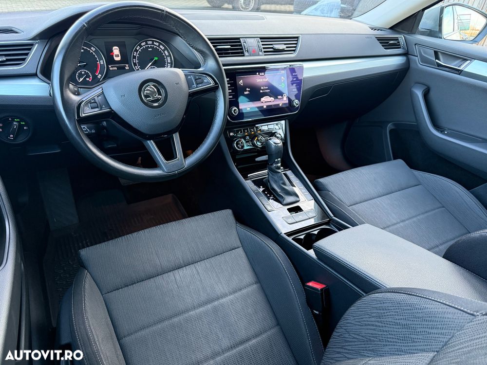 Skoda Superb 2.0 TDI DSG Active - 3
