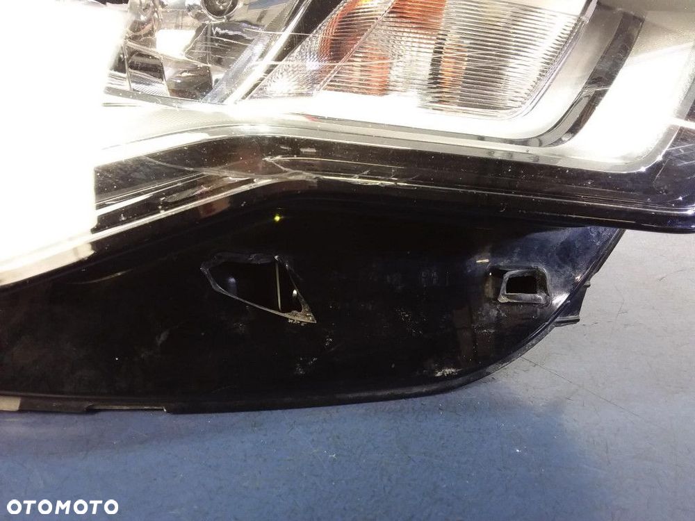 AUDI A6 4G/C7 REFLEKTOR PRAWY 4G0941004M - 5