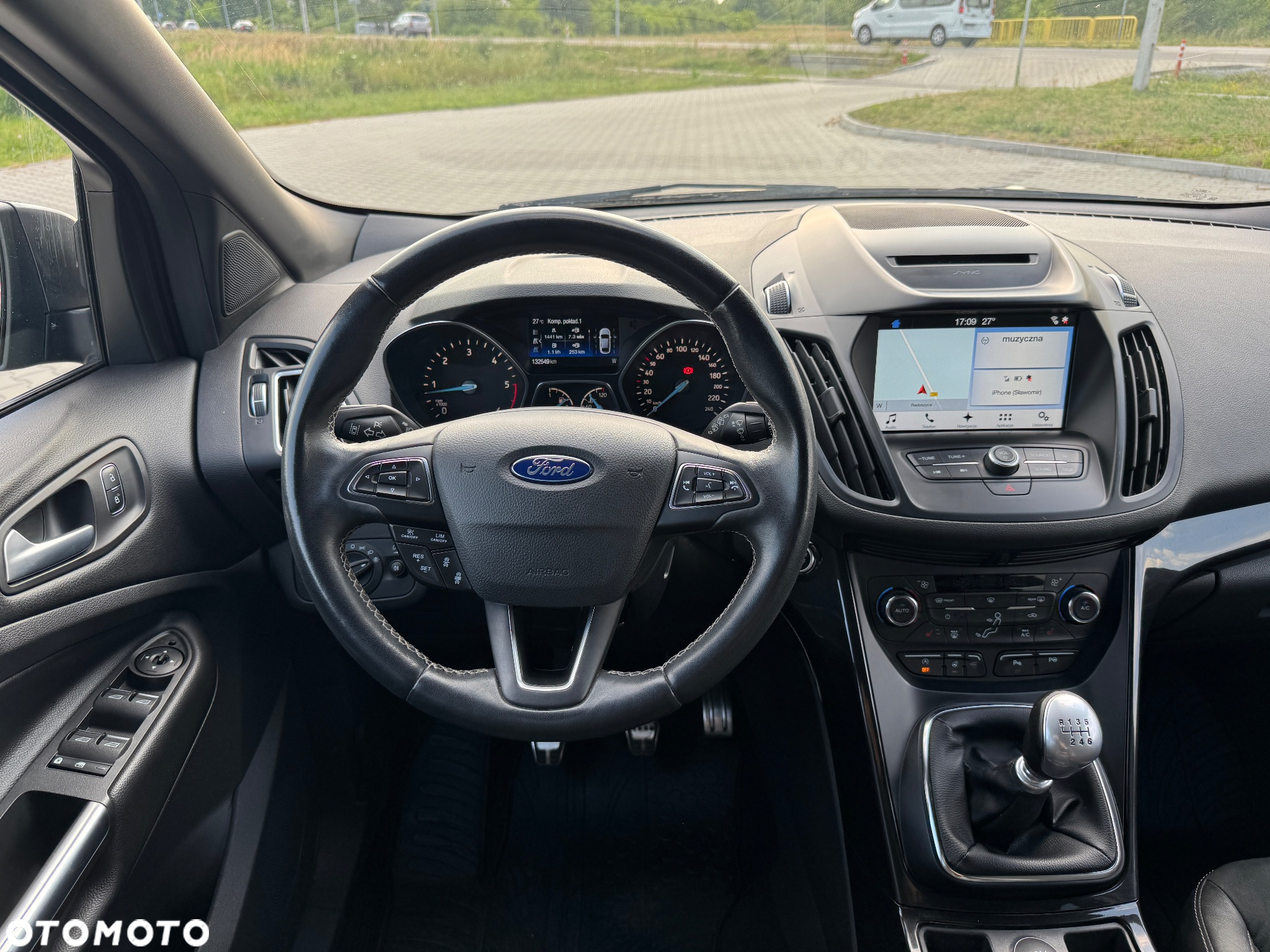 Ford Kuga 2.0 TDCi 4x4 ST-Line - 26