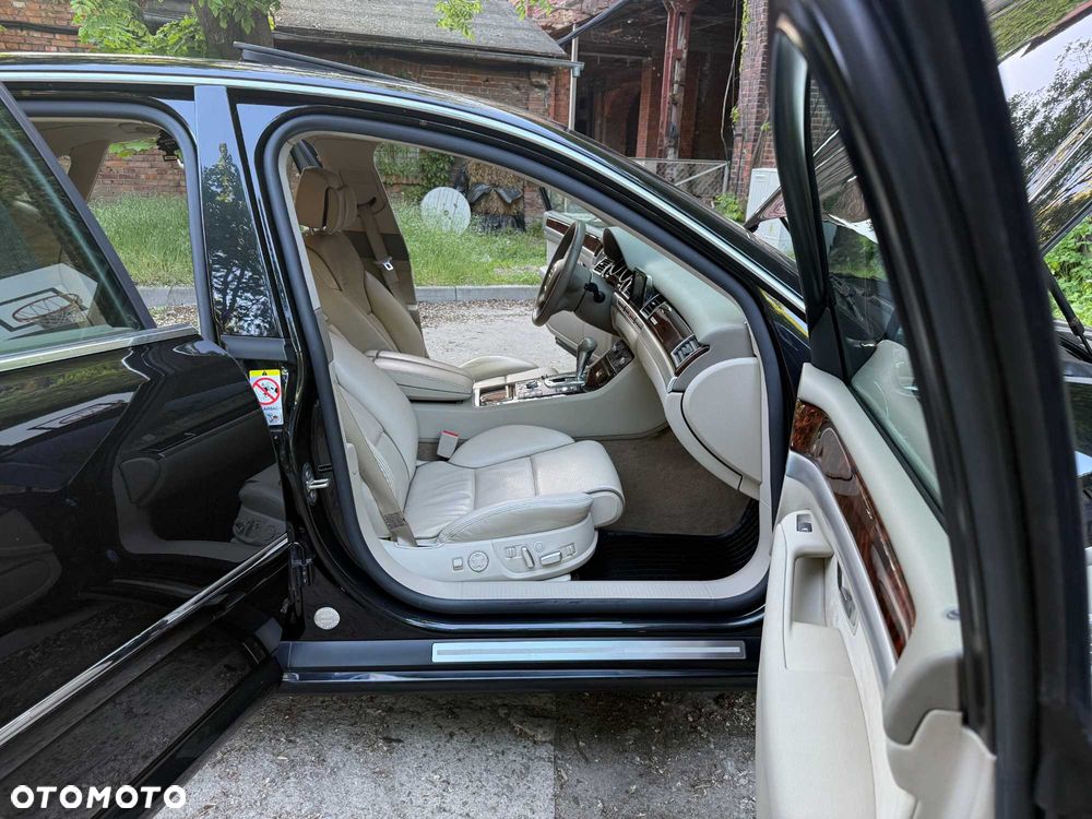 Audi A8 - 5