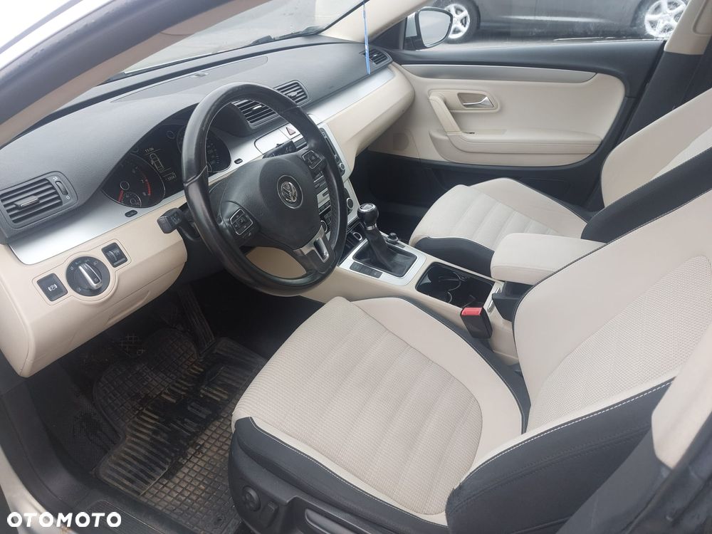 Volkswagen Passat 1.8 TSI Highline - 8