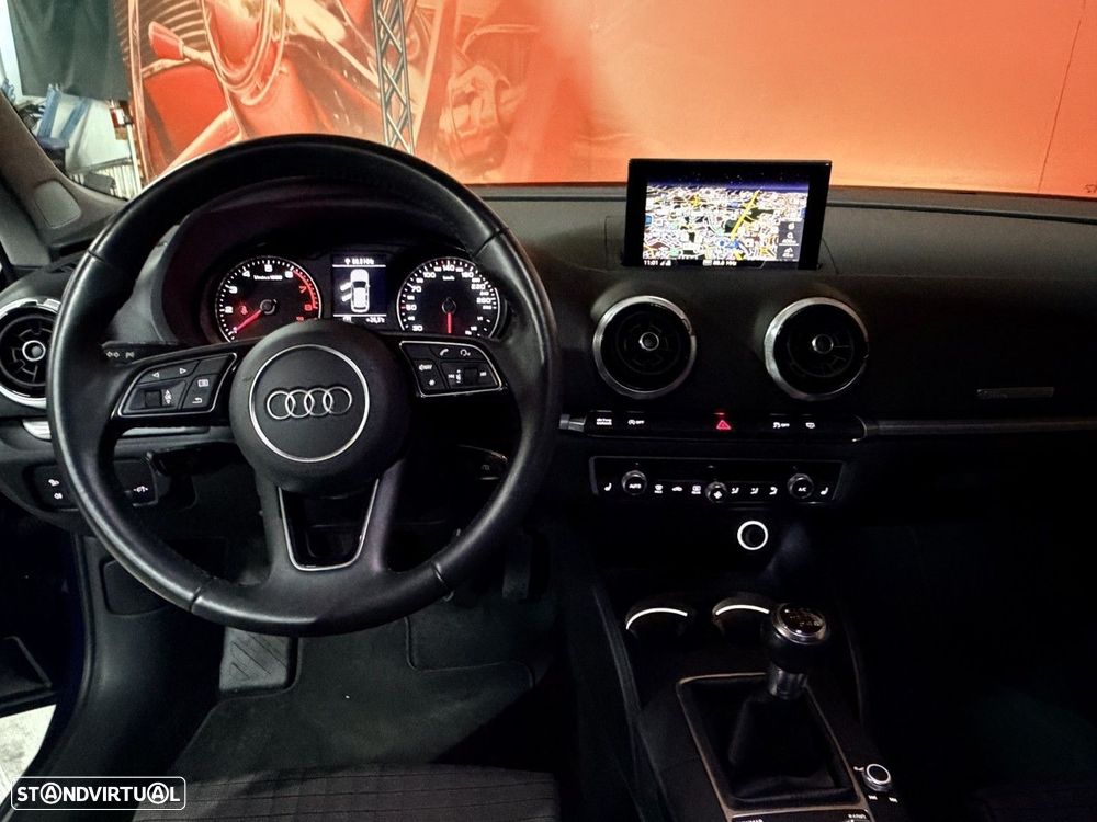 Audi A3 Sportback 30 TFSI Sport - 10