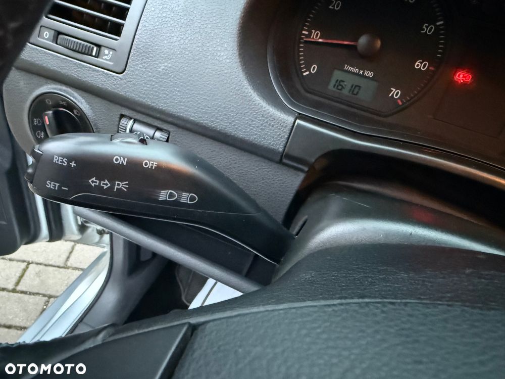 Volkswagen Polo 1.4 Goal - 10