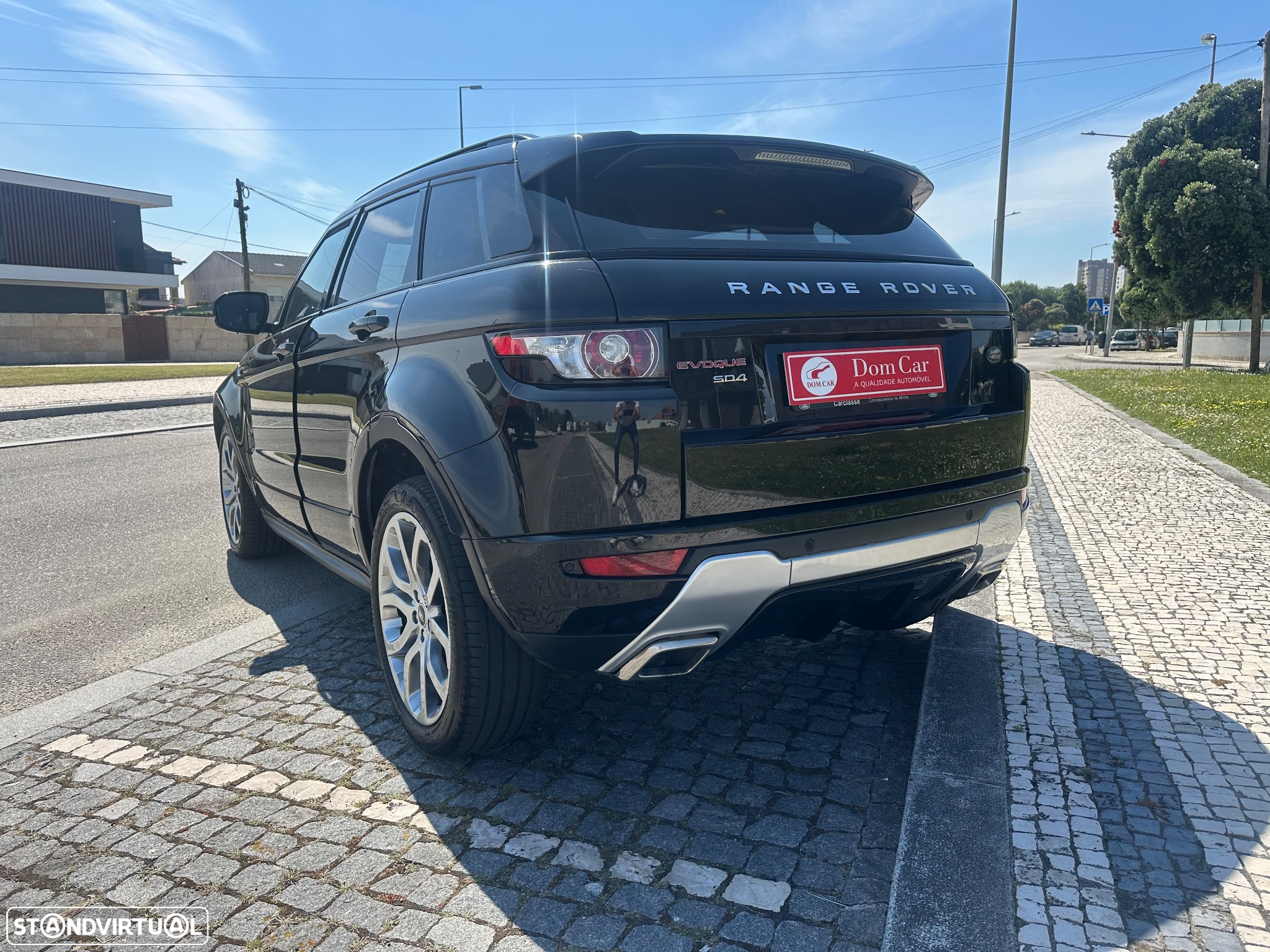 Land Rover Range Rover Evoque 2.2 SD4 Prestige Auto - 4