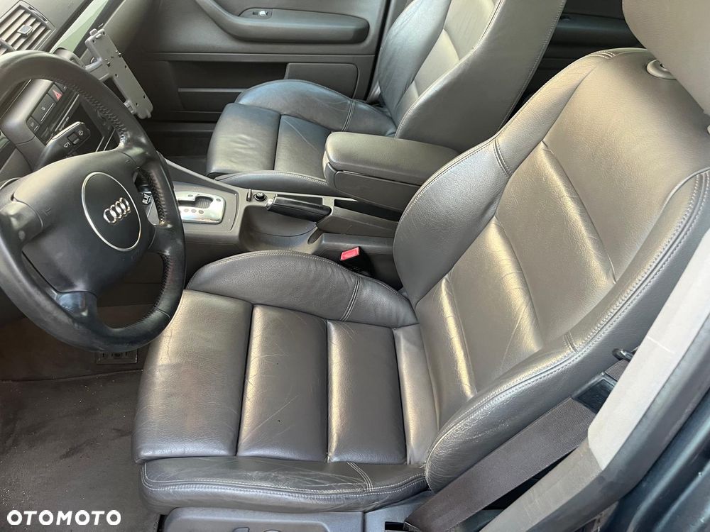 Audi A4 Limousine 2.4 Multitronic - 8