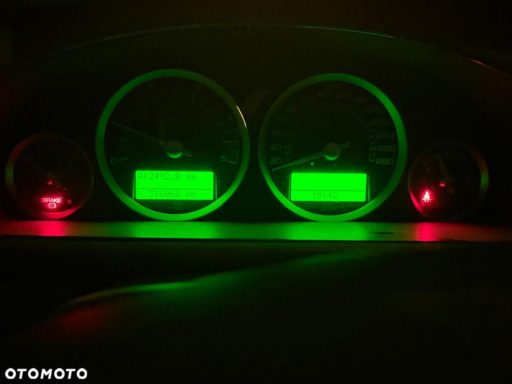 Jaguar S-Type - 17