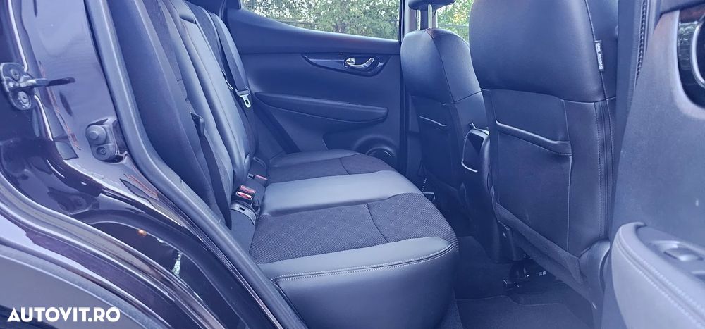Nissan Qashqai 1.6 DIG-T TEKNA - 27