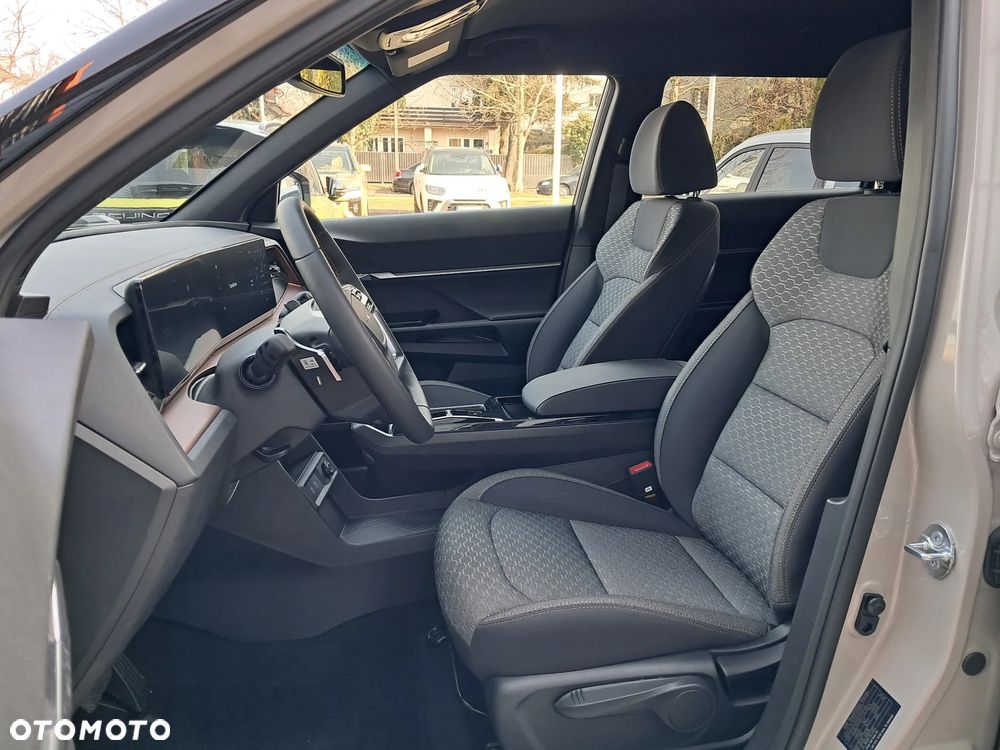 SsangYong/KGM Torres - 11