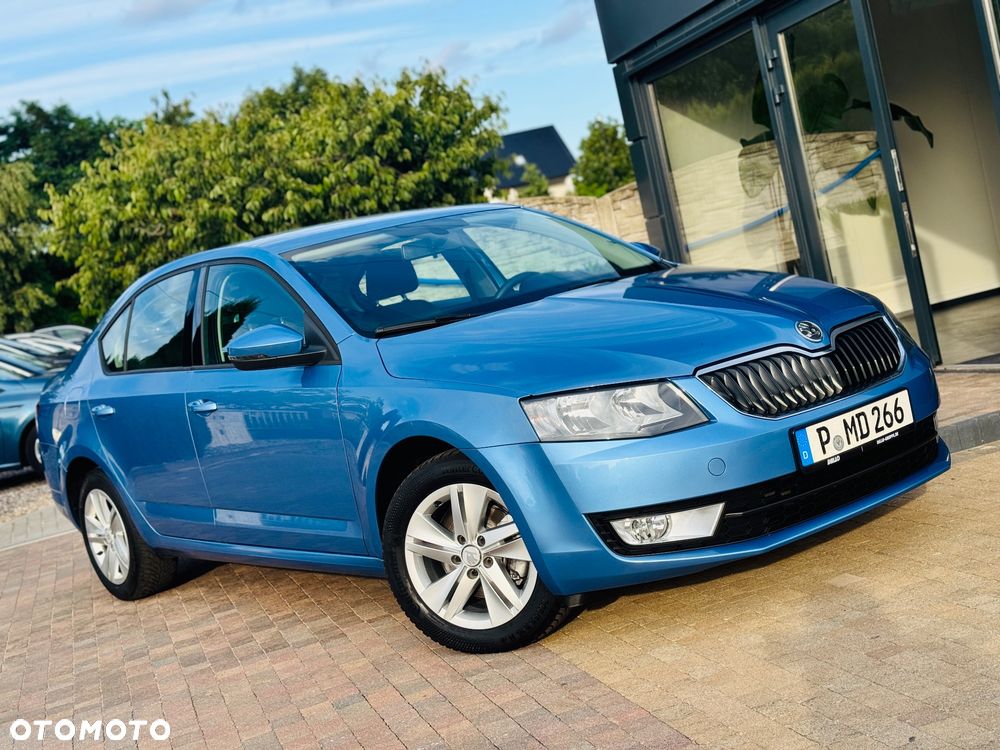 Skoda Octavia 1.6 TDI DPF Ambiente - 4