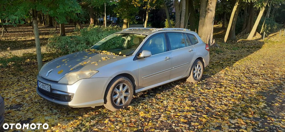 Toyota Avensis - 1