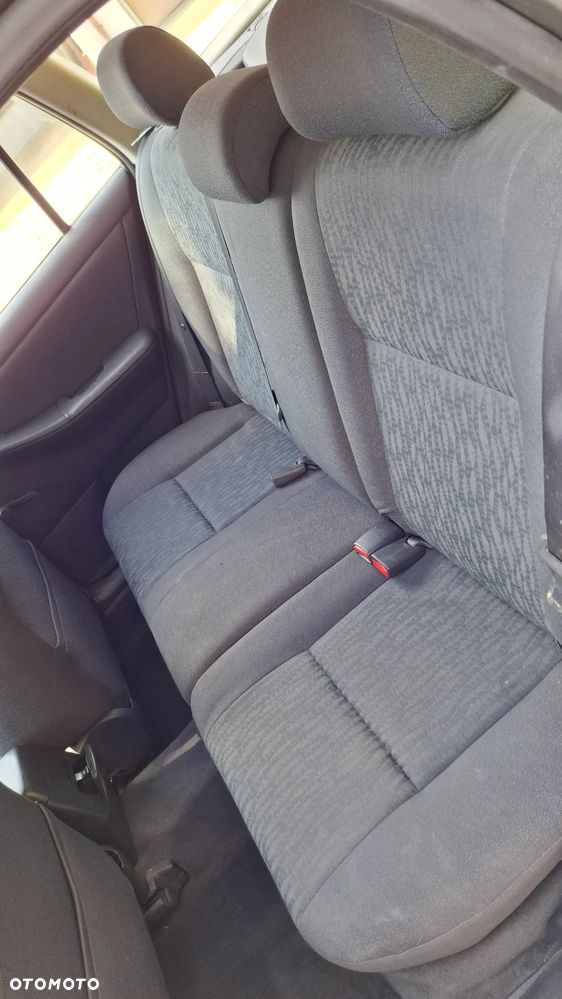 Toyota Corolla 1.6 VVT-i Terra - 30