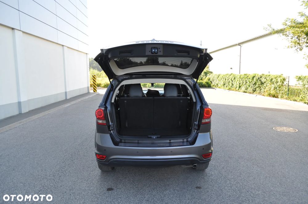 Fiat Freemont 2.0 Multijet Black Code AWD - 36