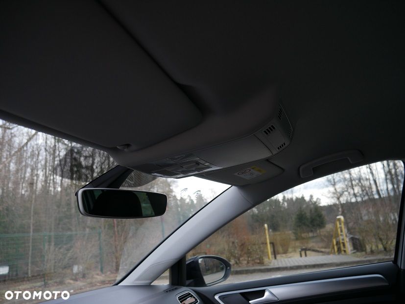 Volkswagen Golf 1.5 TSI BMT Comfortline - 31