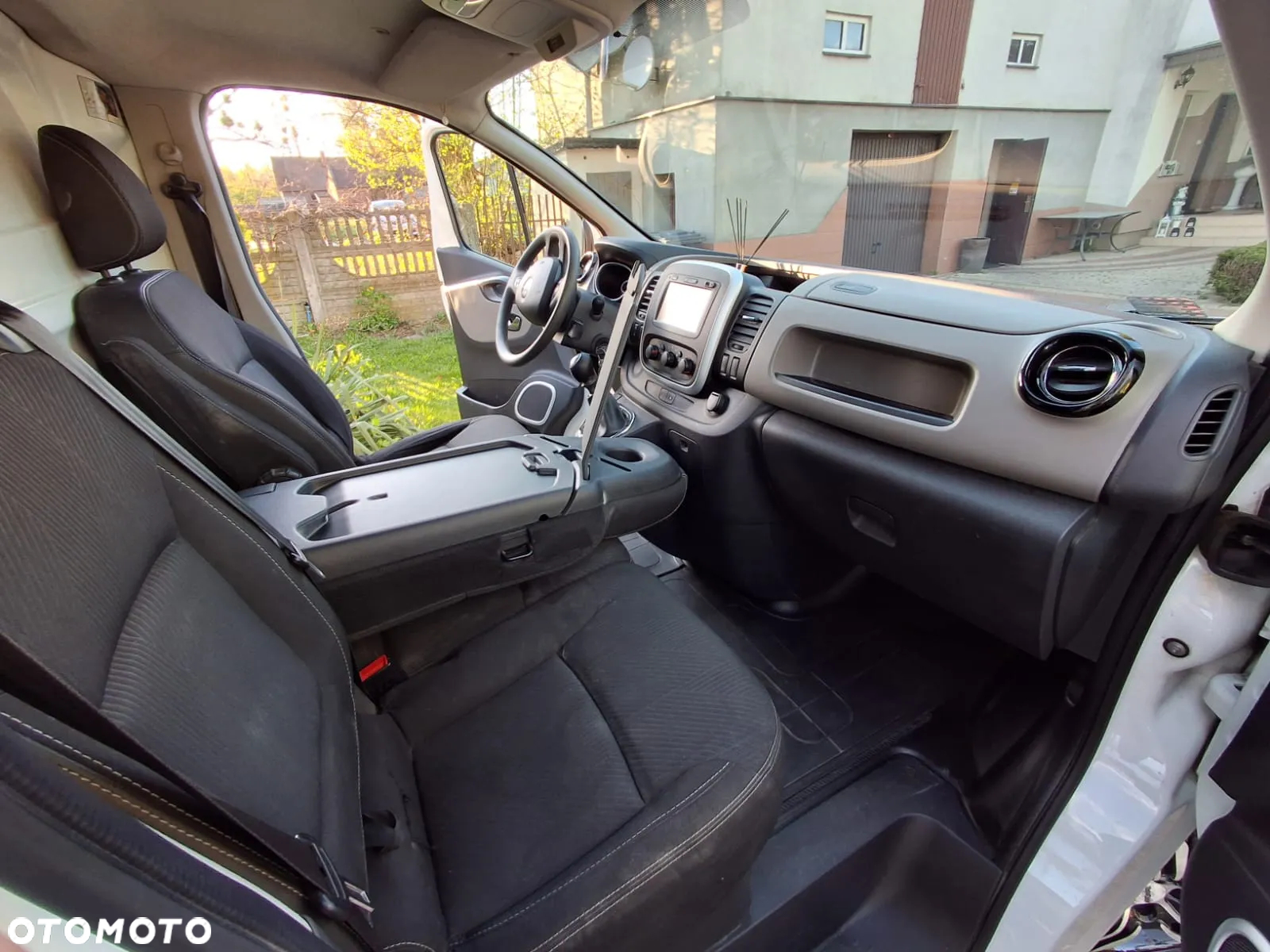 Renault Trafic Long - 18