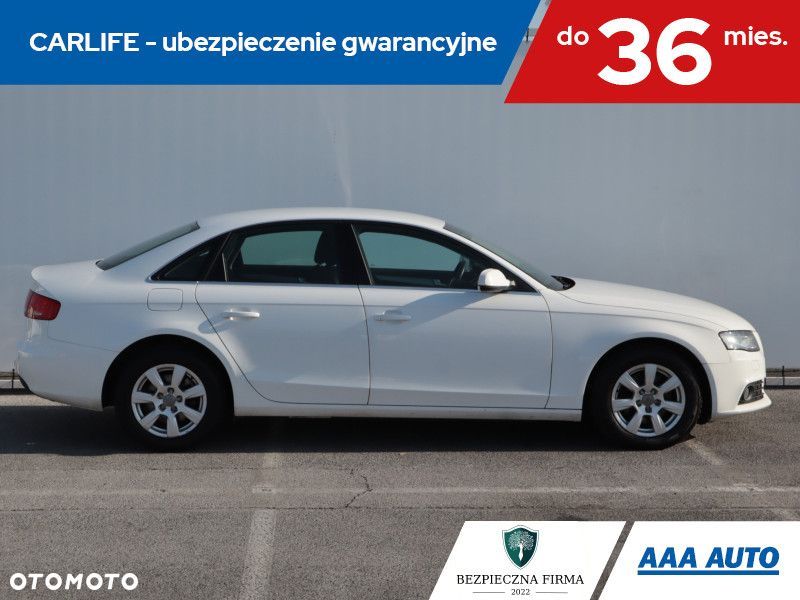 Audi A4 Limousine - 7