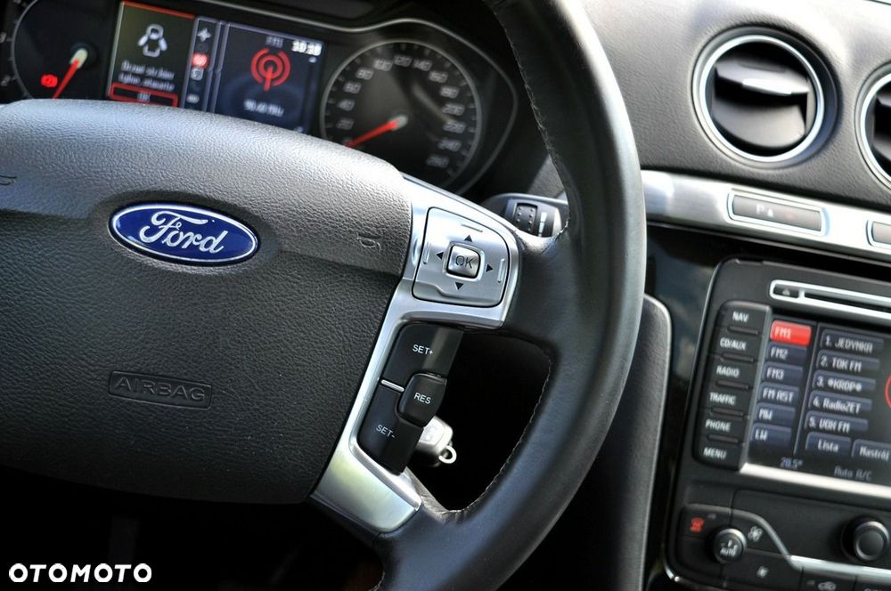 Ford S-Max - 23