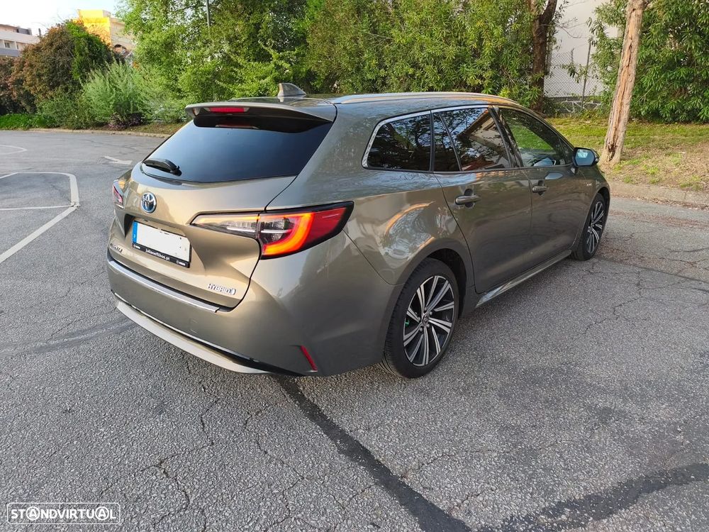 Toyota Corolla Touring Sports 1.8 Hybrid Comfort+P.Sport - 25