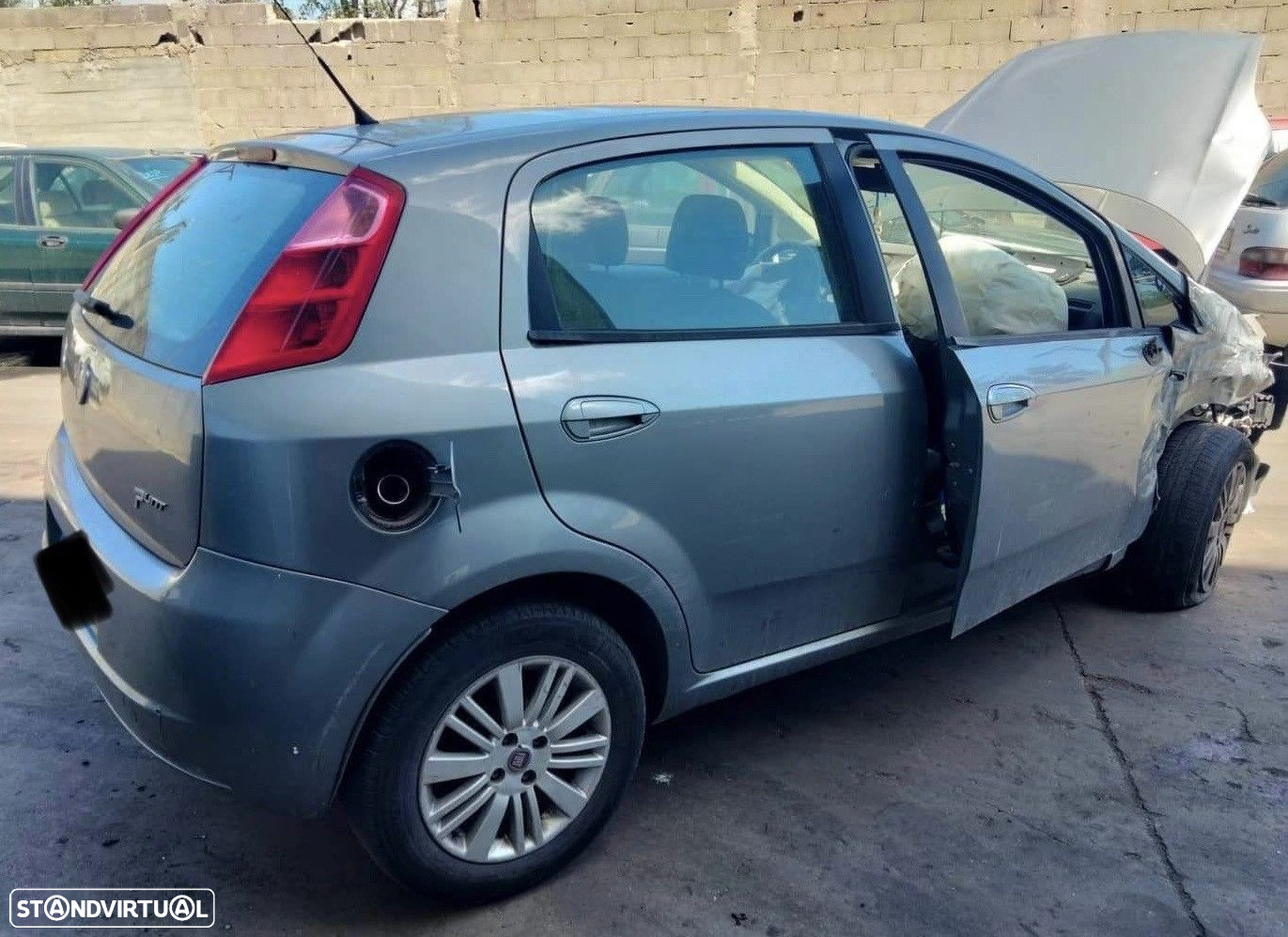 Fiat Grande Punto 1.3 Multijet de 2009 disponível para peças MOTOR VENDIDO - 5