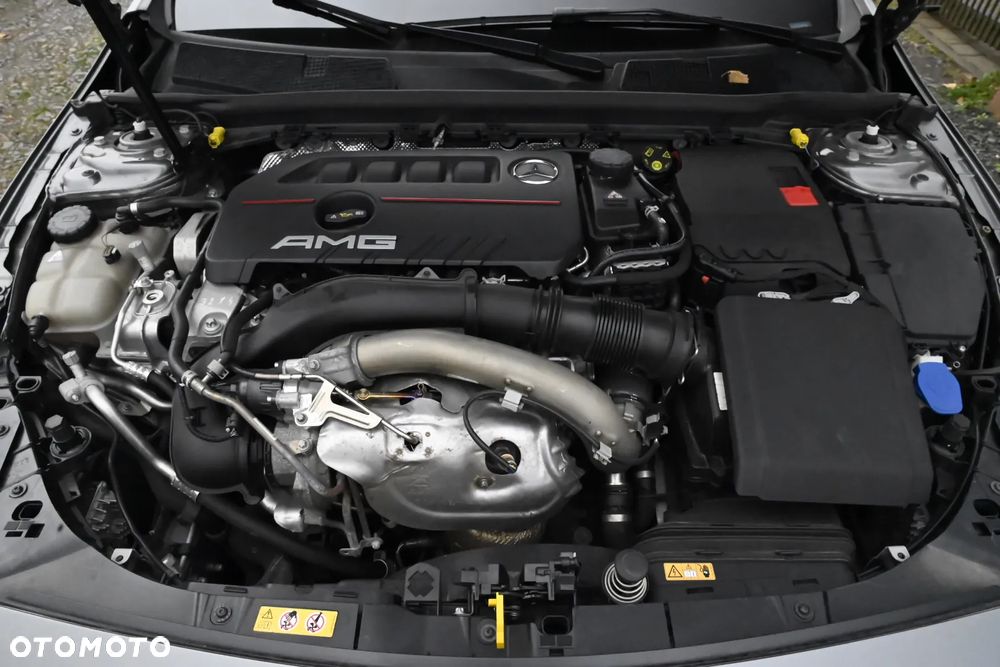 Mercedes-Benz Klasa A 35 AMG 4-Matic 7G-DCT - 32