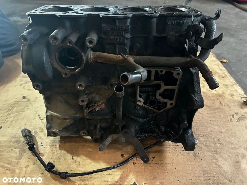 Blok silnika VW, Skoda 1.9tdi - kod silnika AXR - 1