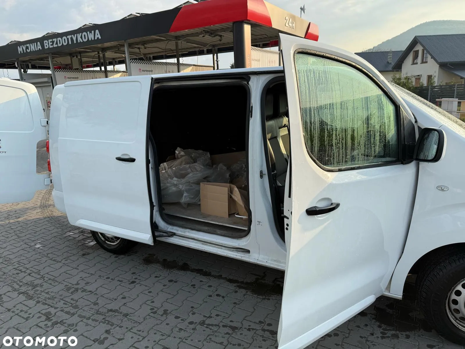 Peugeot EXPERT TRAVELLER - 2