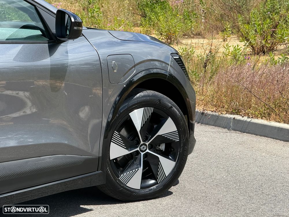 Renault Mégane E-Tech - 10