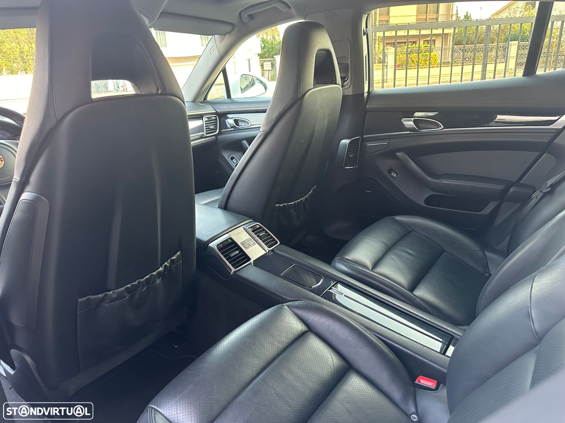 Porsche Panamera Standard - 17