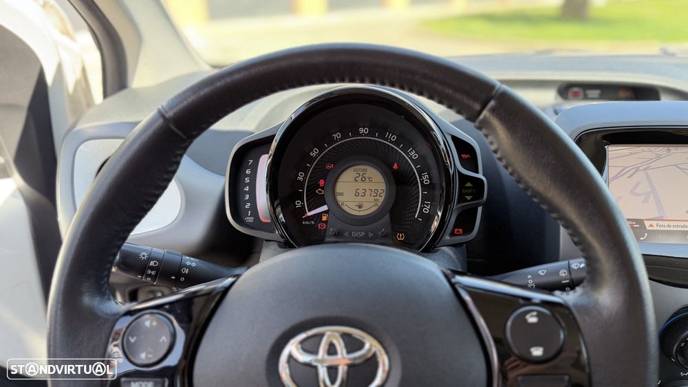Toyota Aygo 1.0 X-Play - 8