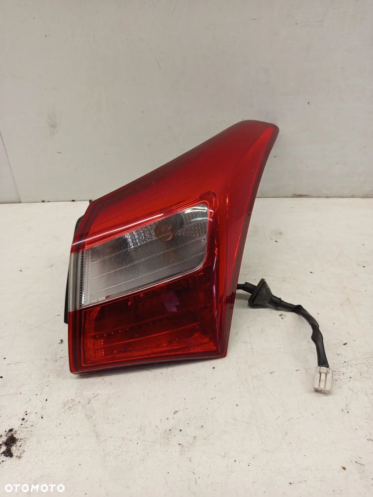+ LAMPA TYL TYLNA PRAWA HYUNDAI I30 II HB - 2