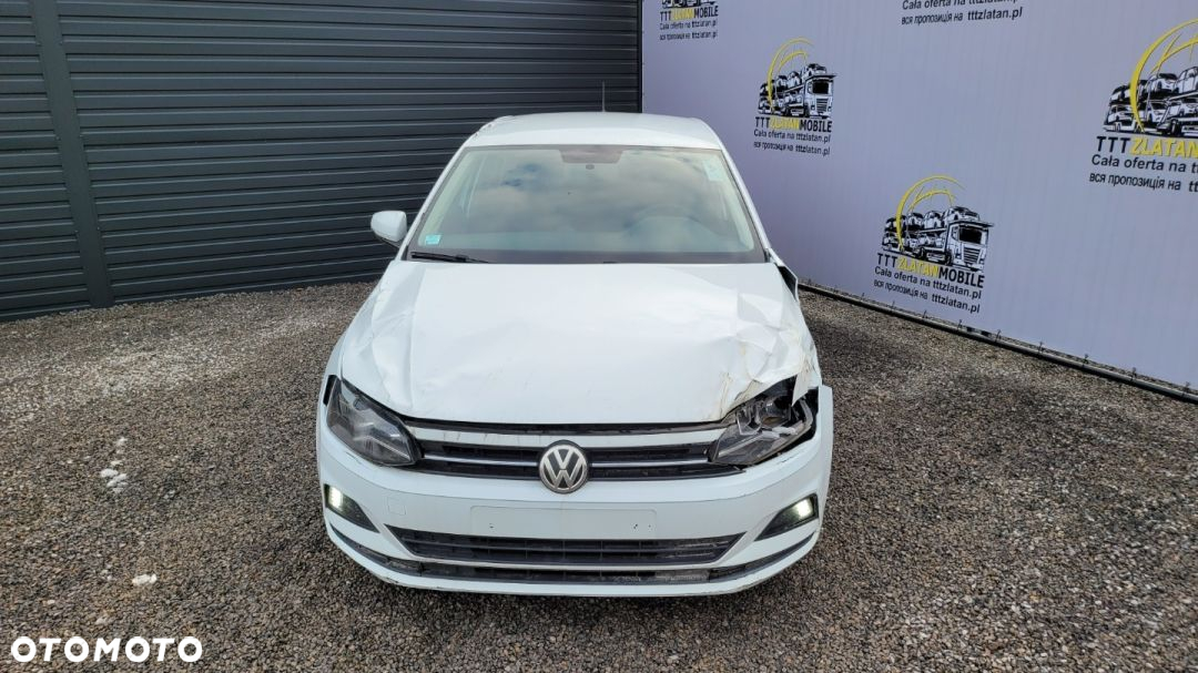 Volkswagen Polo - 14