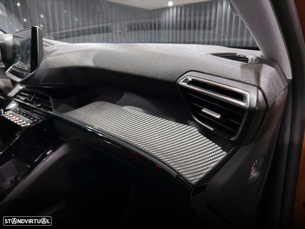 Peugeot 2008 1.2 PureTech Allure EAT8 - 35