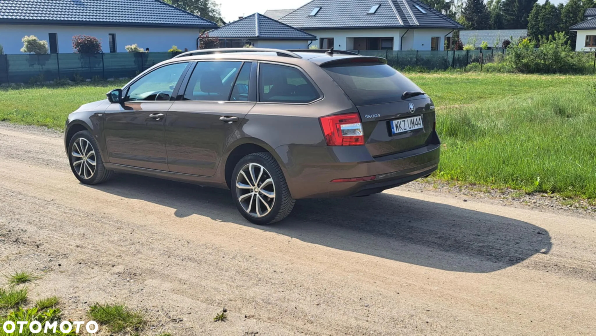 Skoda Octavia 1.6 TDI DSG Soleil - 2