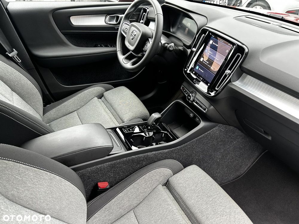 Volvo XC 40 - 12