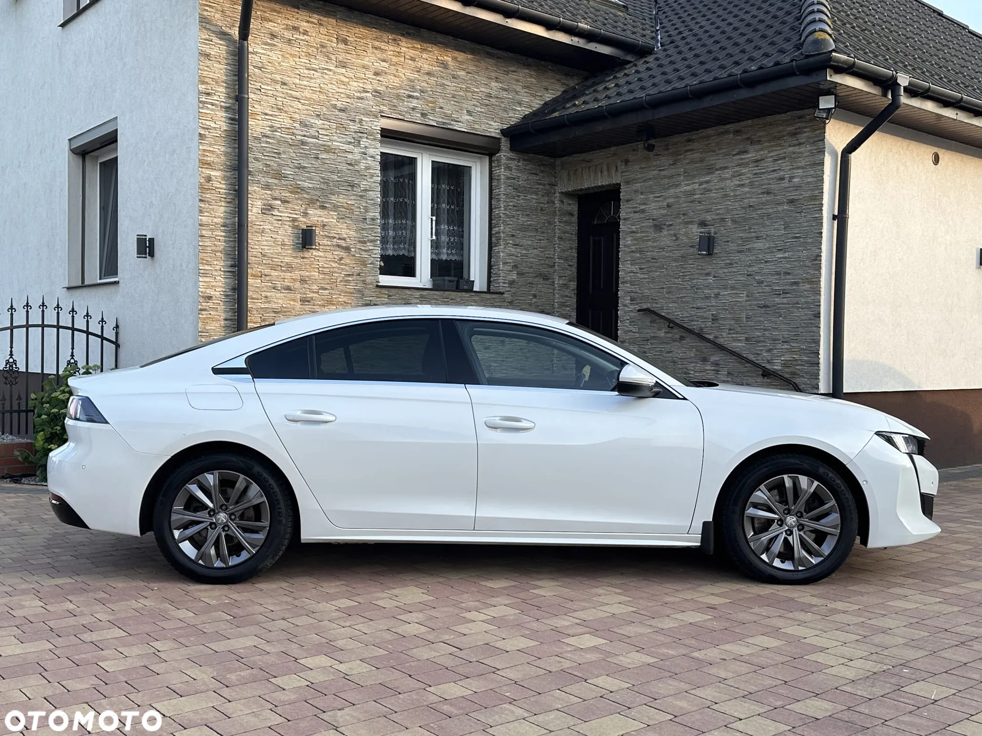 Peugeot 508 2.0 BlueHDi Allure S&S EAT8 - 8