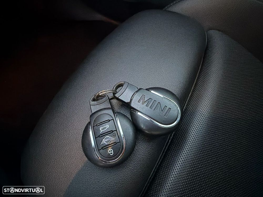 MINI Countryman Cooper D Auto - 18