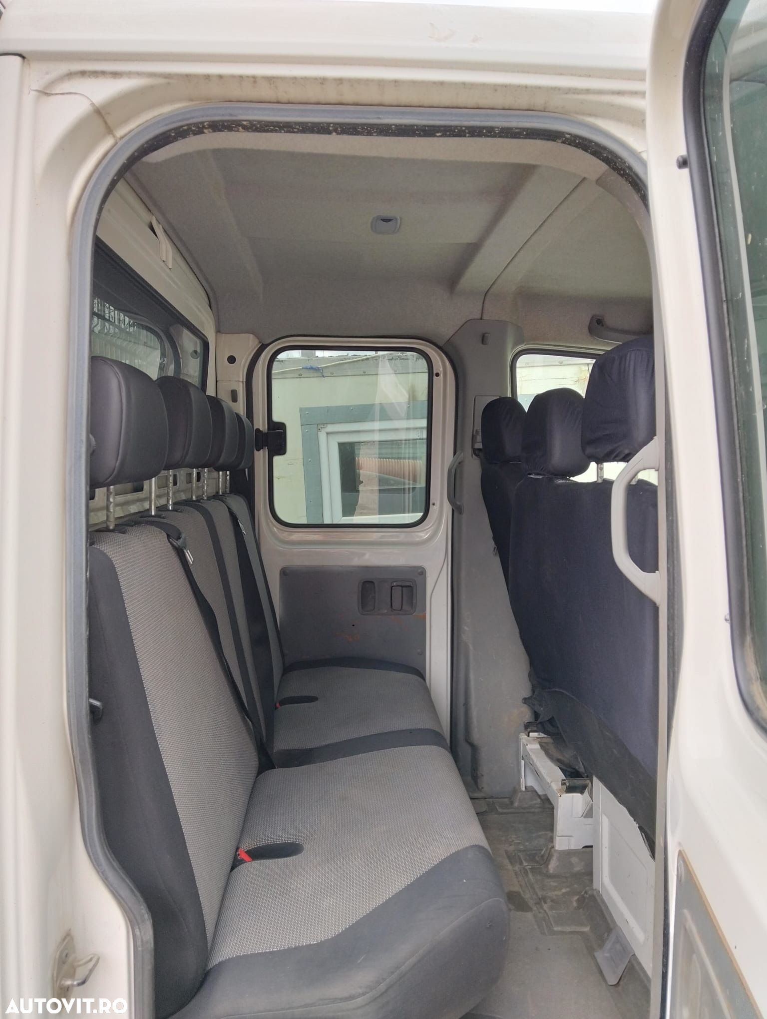 Volkswagen Crafter - 9