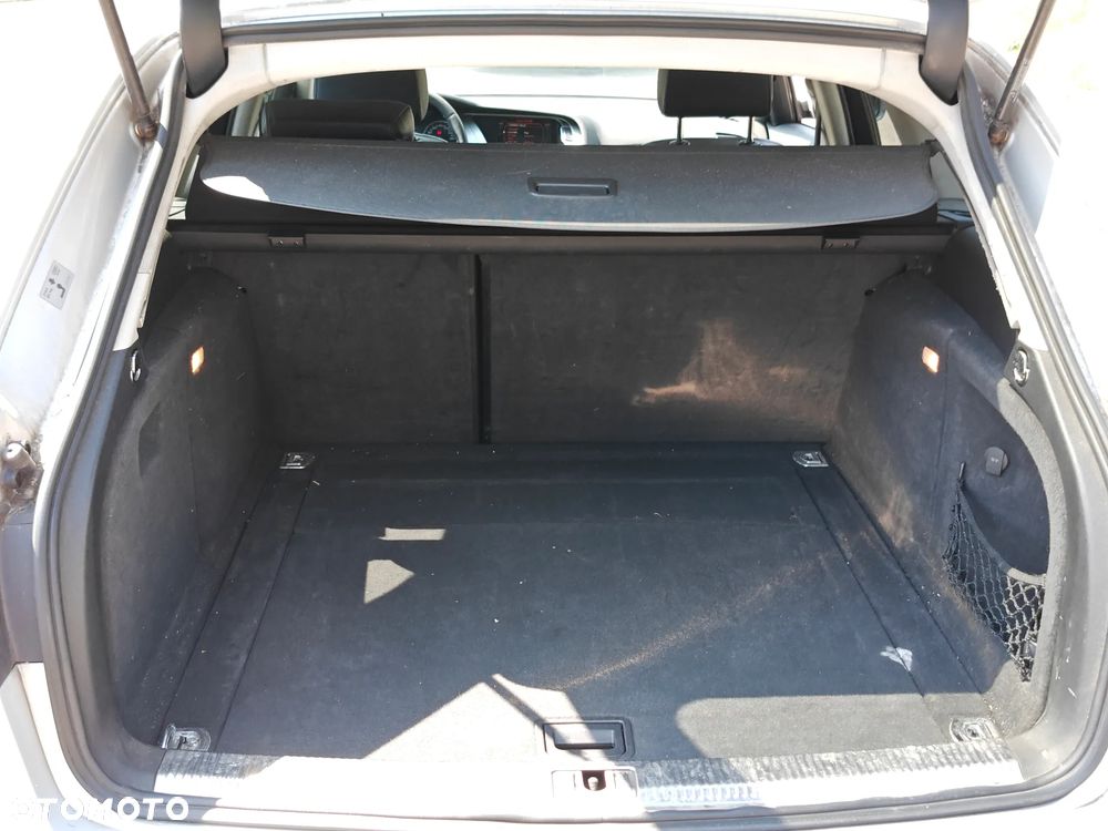 Audi A4 Avant 2.0 TDI DPF quattro Attraction - 20