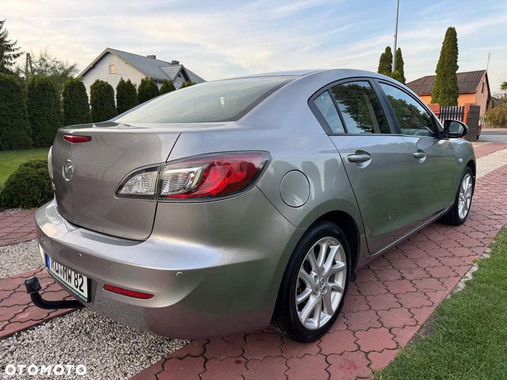 Mazda 3 2.0 Top - 10