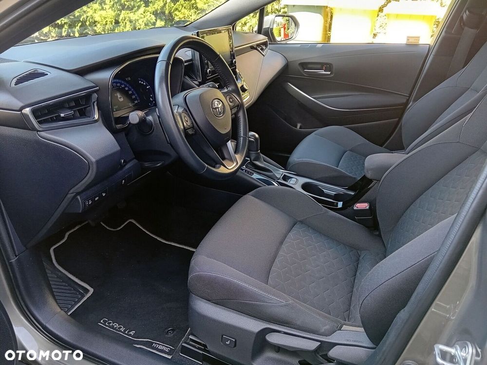 Toyota Corolla 2.0 Hybrid Comfort - 11